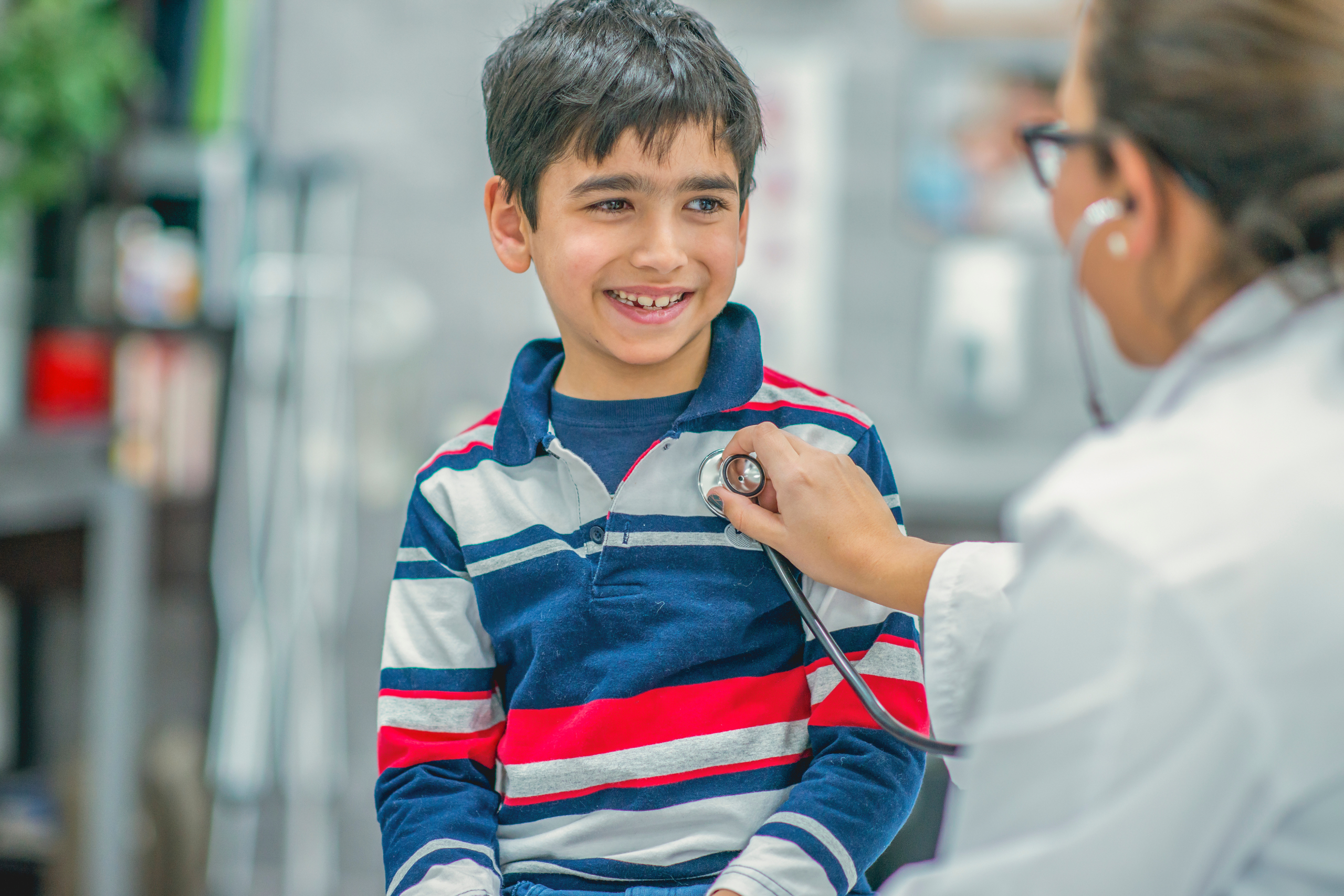 Kids receives school physical